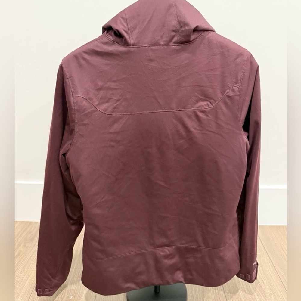 Under Armour Storm Coldgear Infrared Hooded Women's Jacket ( Sz. Small) - Picture 11 of 11